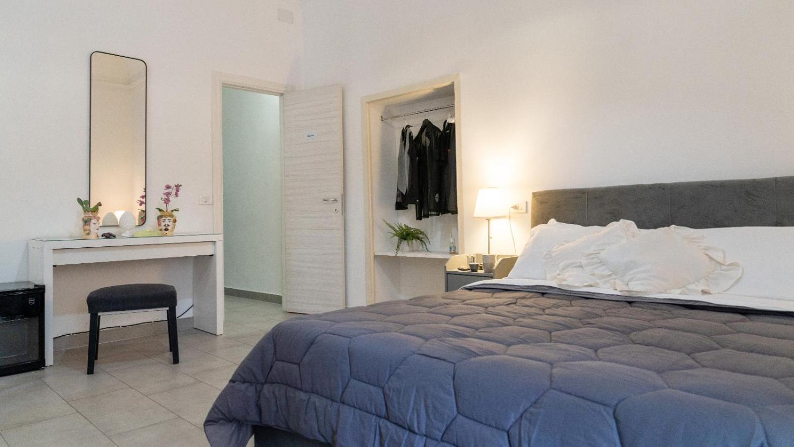 Duomo Luxury Suite CTA Exterior foto