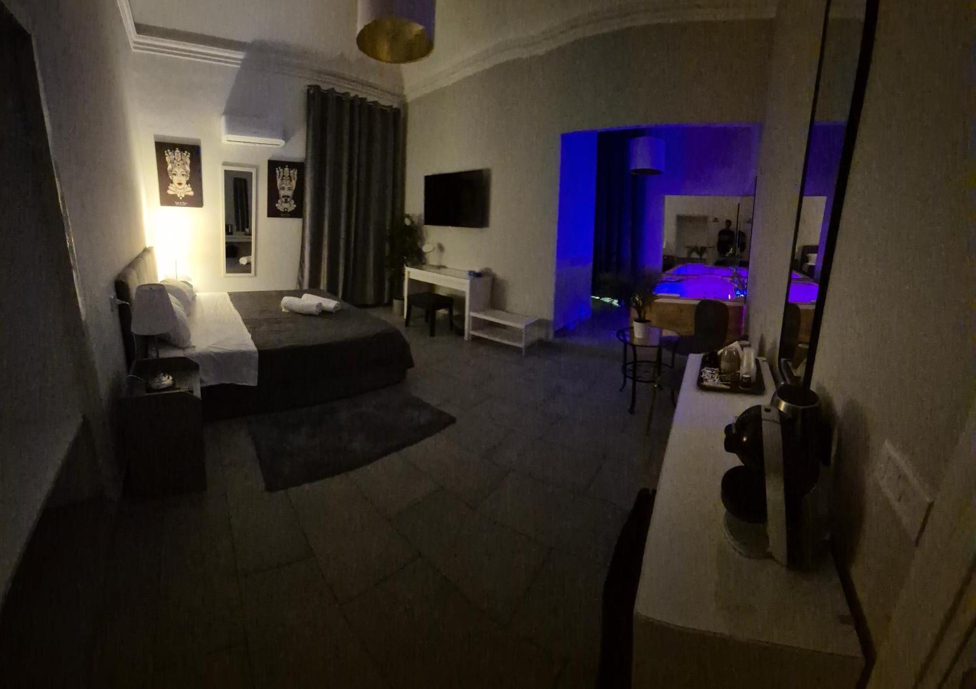 Duomo Luxury Suite CTA Exterior foto