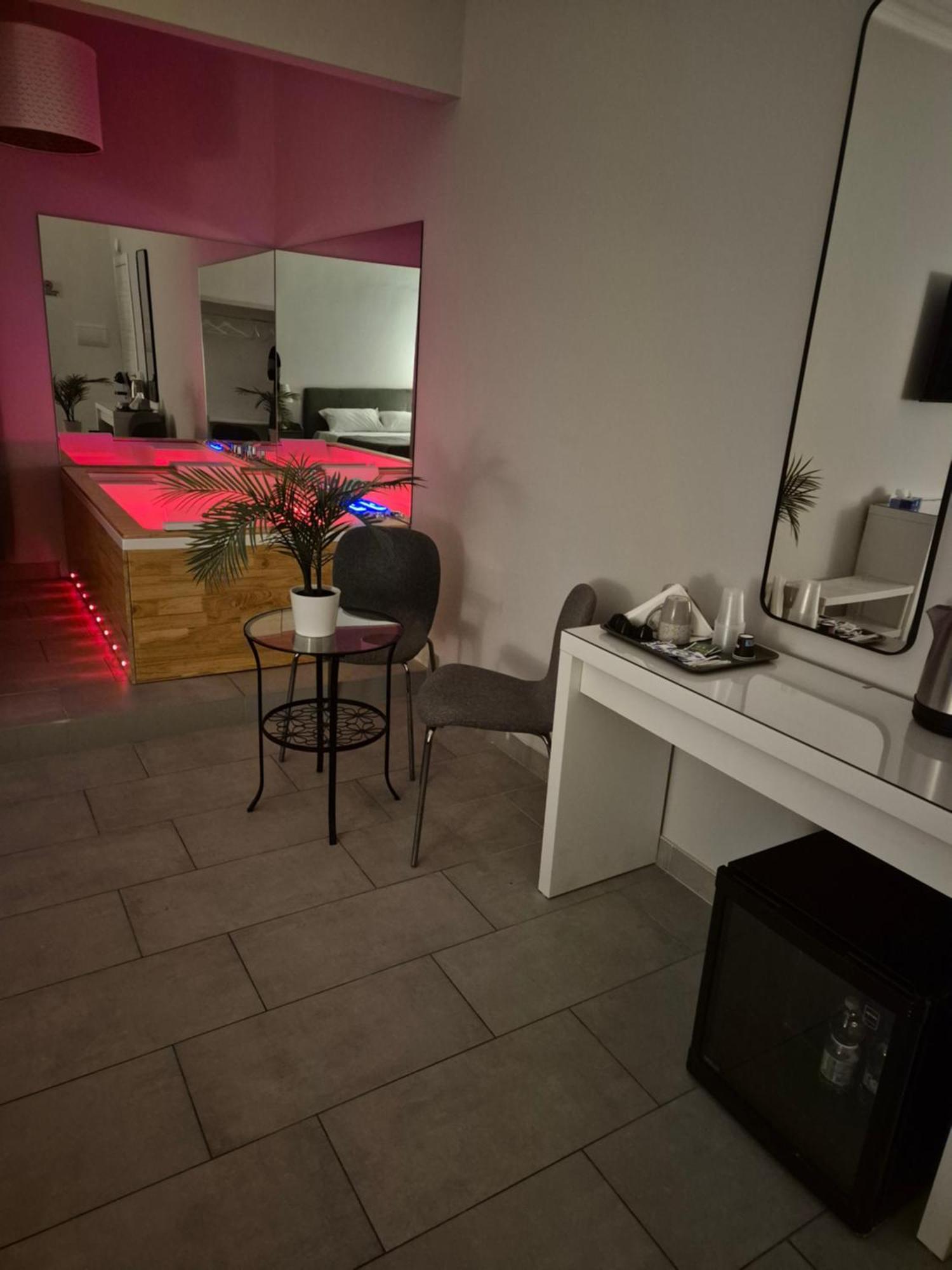 Duomo Luxury Suite CTA Exterior foto